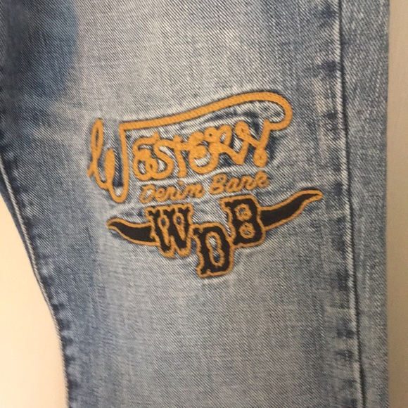 Jeans - Picture 3 of 5